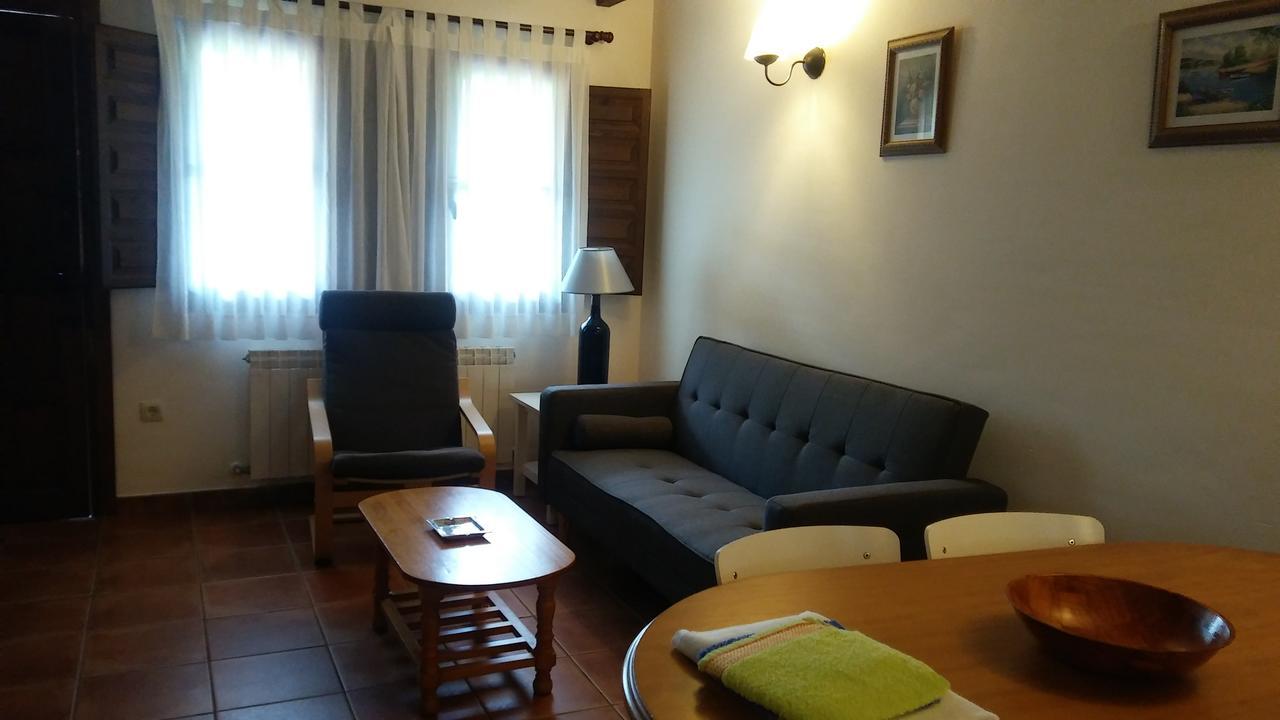 Apartamentos Rurales La Fuente de Báscones Villahormes Exterior foto
